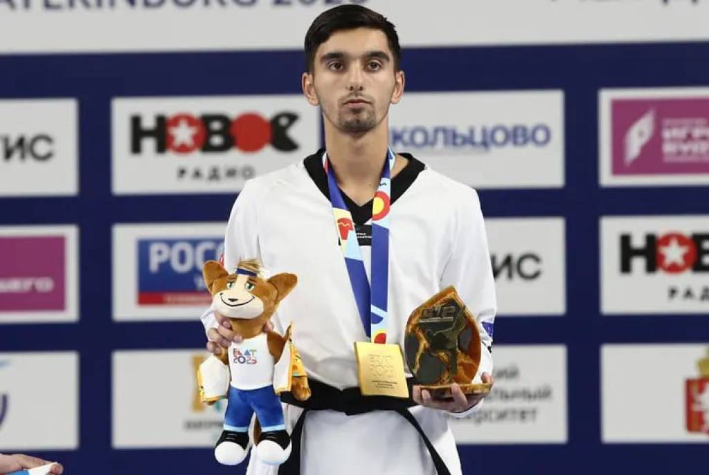跆拳道比赛俄罗斯选手实力夺冠(跆拳道比赛俄罗斯选手实力夺冠了吗)