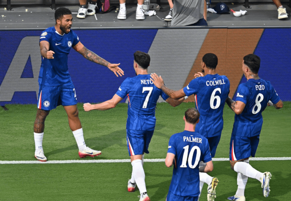 爱游戏平台-帕尔梅拉斯战术调整，关键球员或将首发出战的简单介绍