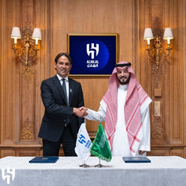 关于阿尔希拉尔技战术演练密集，冲刺冠军全力以赴的信息