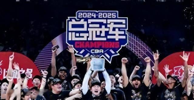 爱游戏网站-关于在深圳队赛场上演亚冠，碾压，引发教练席炸锅的信息