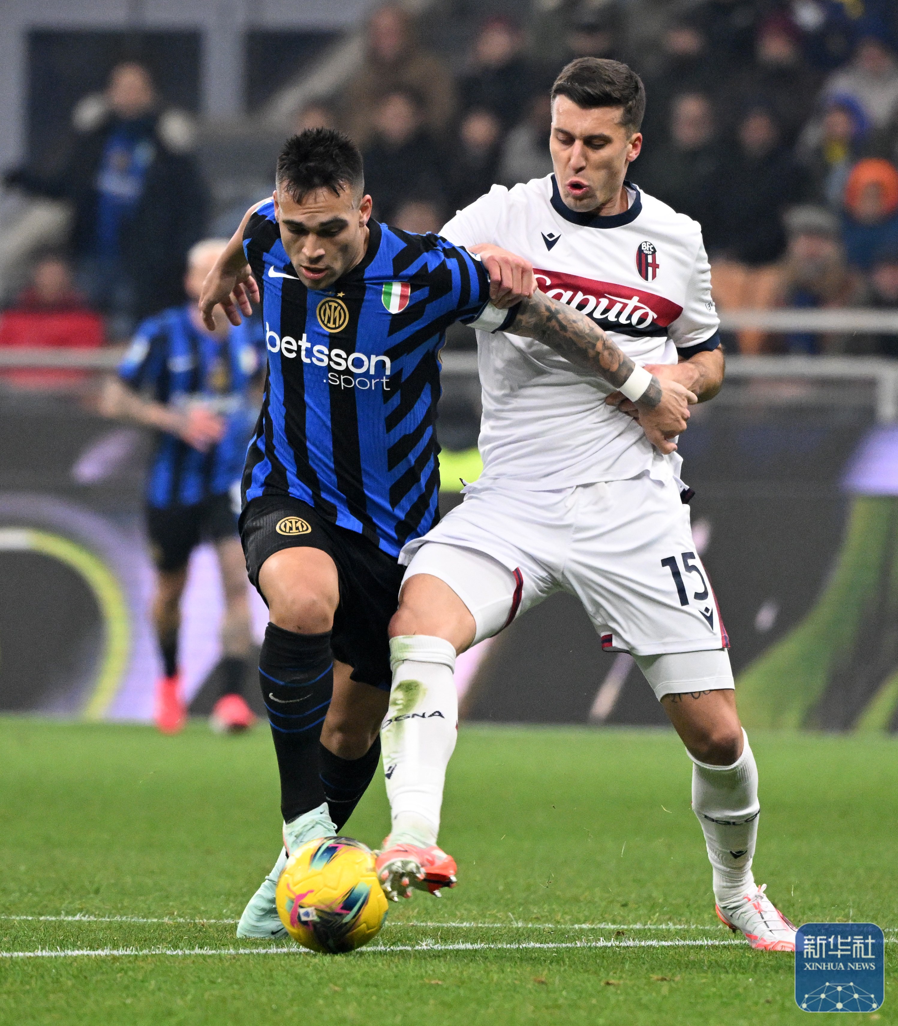 国际米兰不敌罗马,遭遇连败,排名下滑 国际米兰不敌罗马,遭遇连败,排名下滑