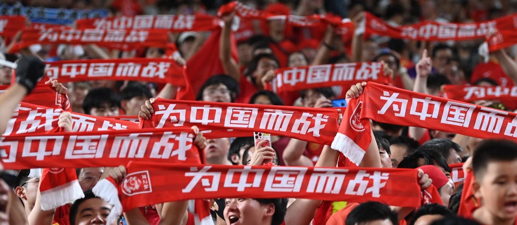 爱游戏亚洲官网-关键比赛在望，球队无惧压力勇往直前