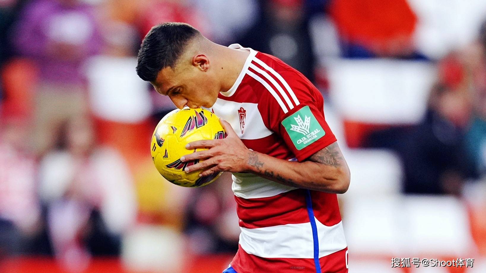 格拉纳达客场告负，球队遭遇反弹