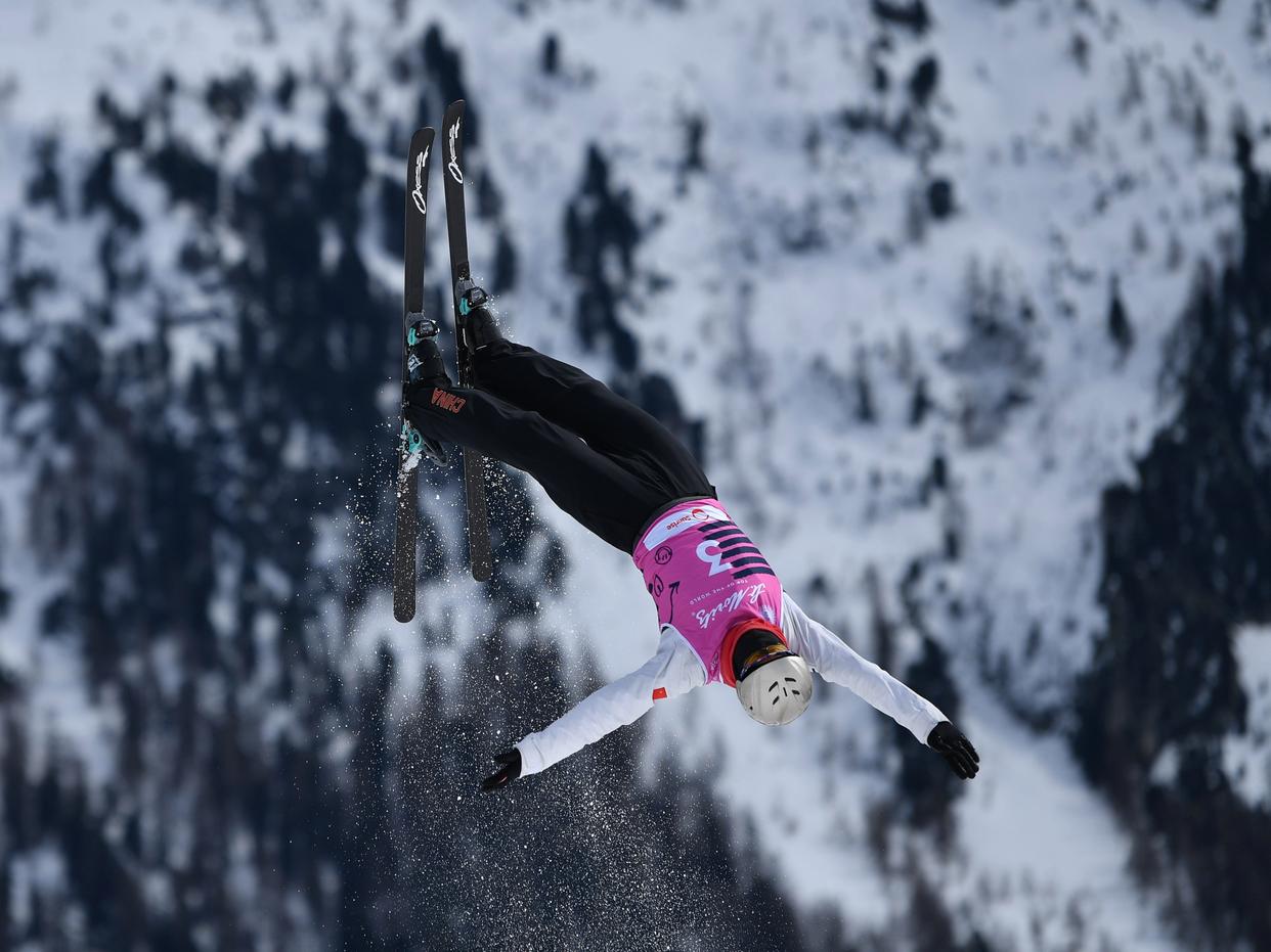 爱游戏培训-关于瑞士滑雪选手在赛道上脱颖而出的信息