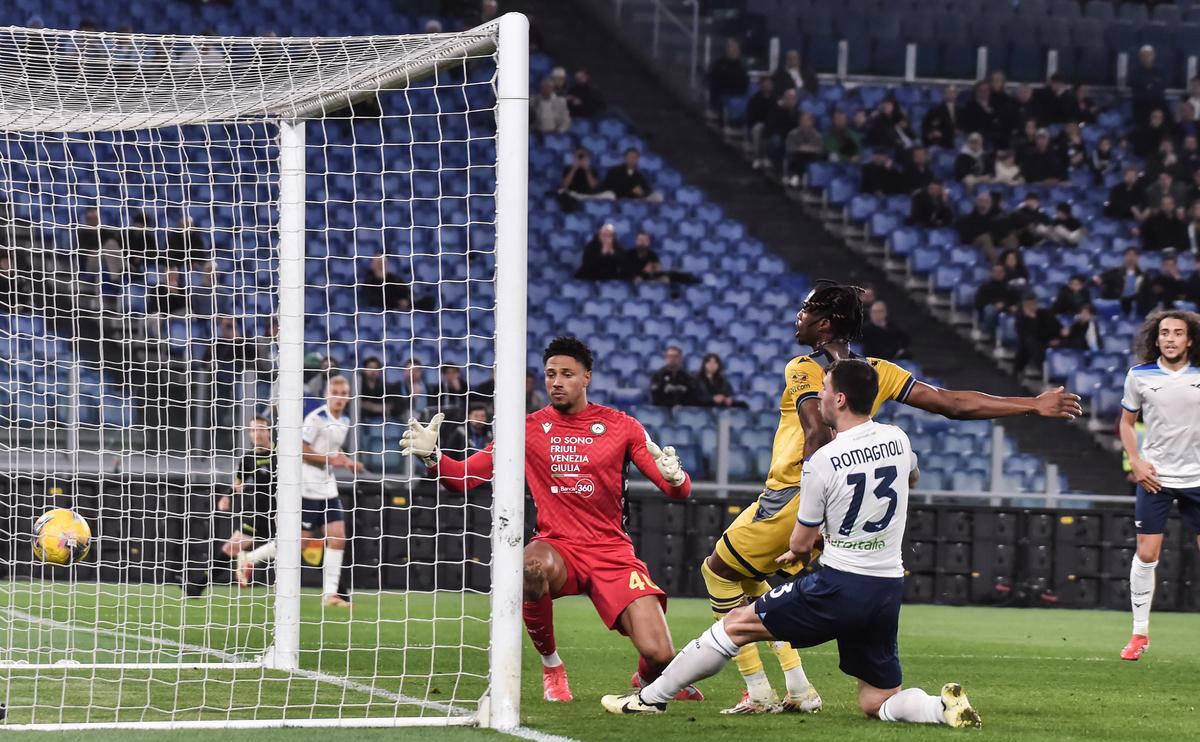 塞浦路斯队出局离开比赛赛场