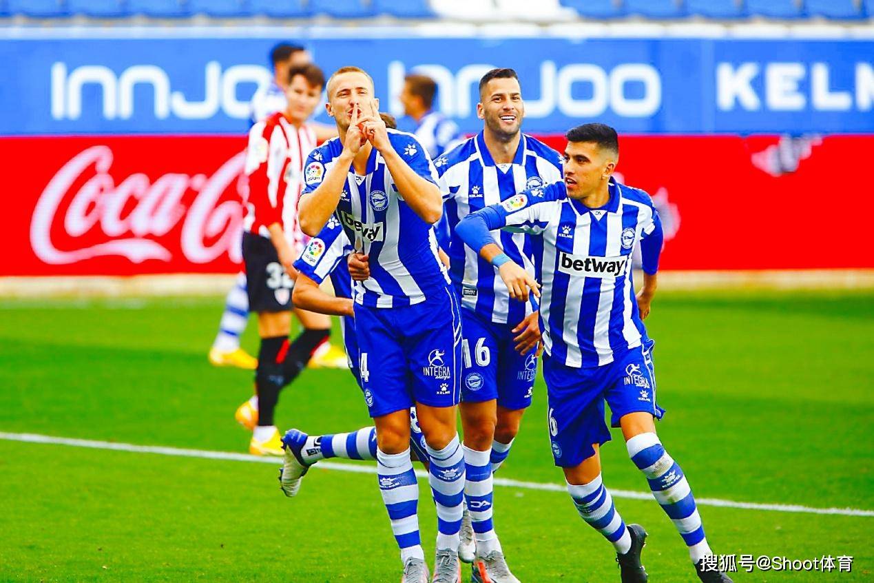 包含阿拉维斯主场胜利，走出低迷的词条