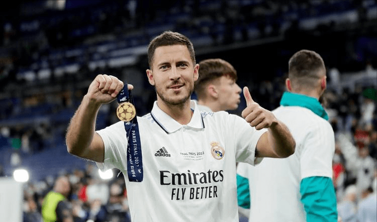 爱游戏馆-阿扎尔神奇进球，切尔西力克皇马晋级