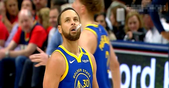 包含人客场战胜鹈鹕，保持领先优势的词条